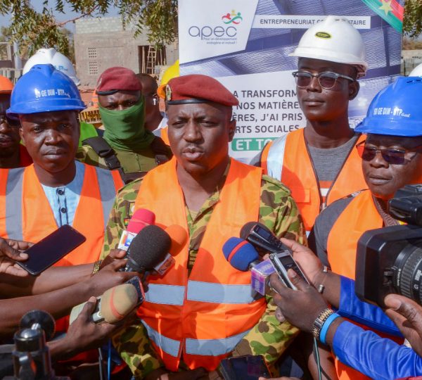 Usine de transformation de tomates à Bobo-Dioulasso : Un projet clé pour l’économie locale et l’entrepreneuriat communautaire